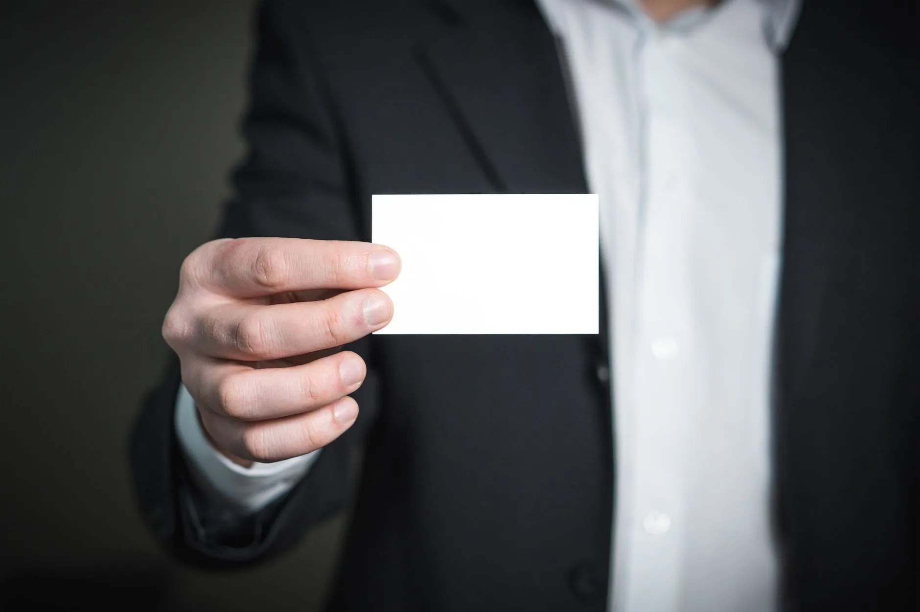微针植发术后修复期的头皮护理要点与注意事项